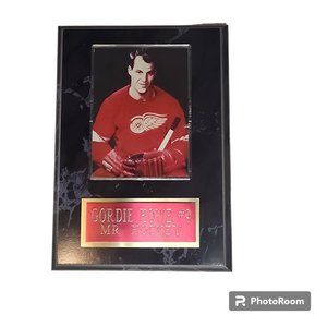 VINTAGE GORDIE HOWE #9 MR HOCKEY PICTURE PLAQUE NHL DETROIT RED WINGS SPORT  SIZ